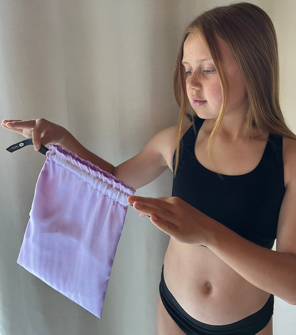 DRAWSTRING SATIN BAG WITH LOGO SATIN RIBBON