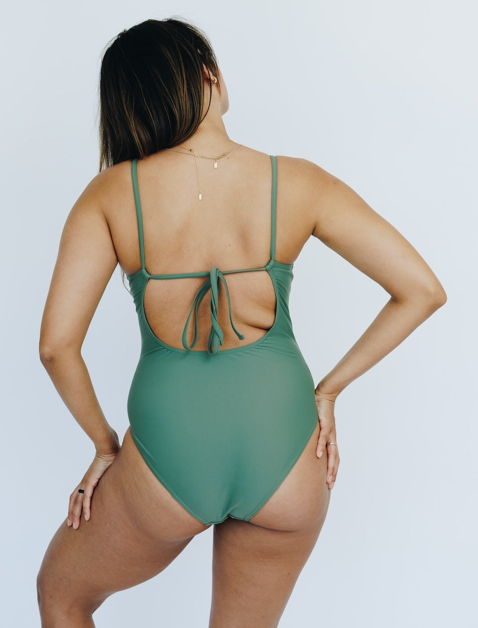SCOOPBACK TIE FULLPIECE - LIGHT ABSORBENCY
